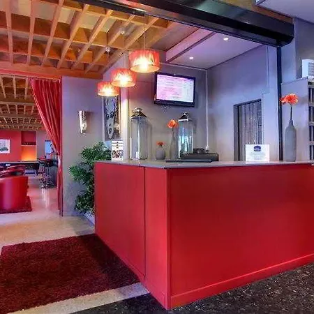 Hotell The Originals Boutique Le Panorama Dore