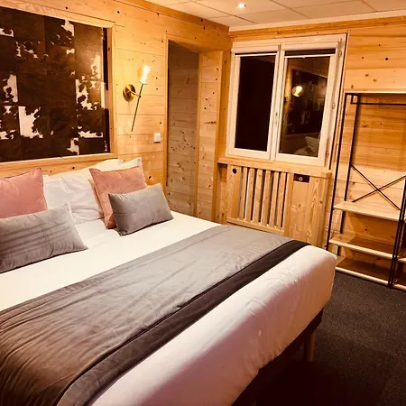 The Originals Boutique Le Panorama Dore 3*