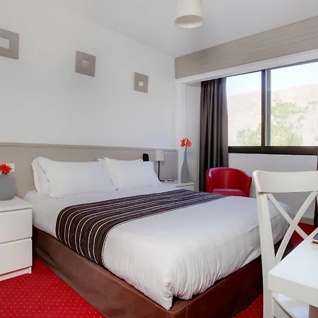 Hotel The Originals Boutique Le Panorama Dore 3*