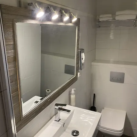 Hotel The Originals Boutique Le Panorama Dore